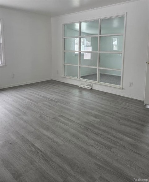 Foto del edificio - 12851 Saratoga St