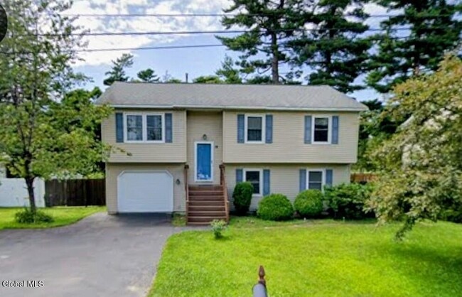 Building Photo - 18 Vanderbilt Ave