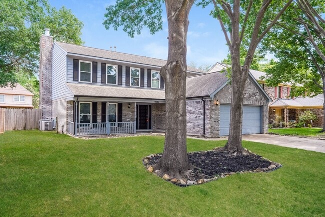 Foto del edificio - 7834 Sunny Ridge Dr