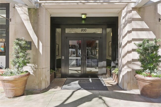 Building Photo - 800 Peachtree St NE
