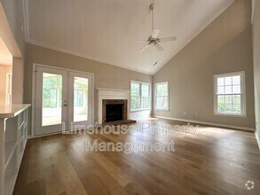 Building Photo - 2849 Crossings Dr