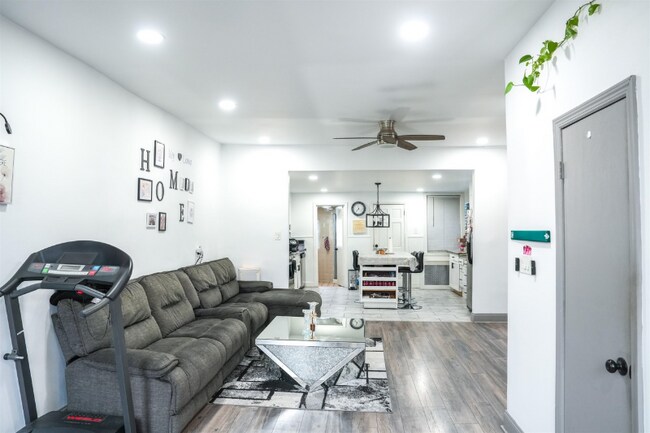 Foto del edificio - 134 Broadway