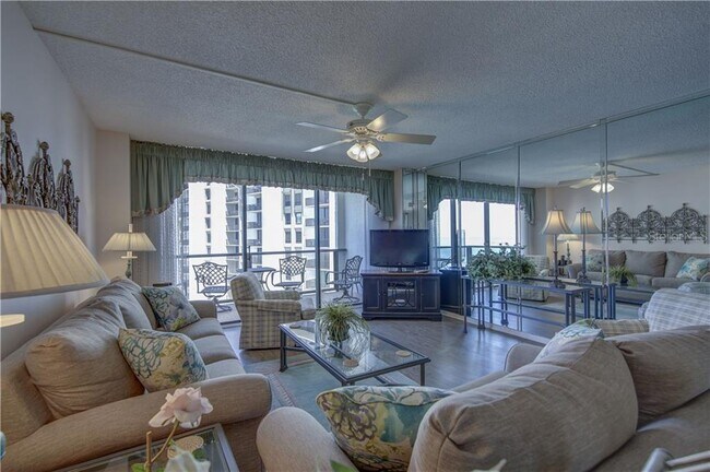 Building Photo - 450 S Gulfview Blvd