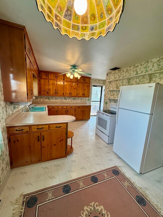 Foto del edificio - 317 2nd Ave