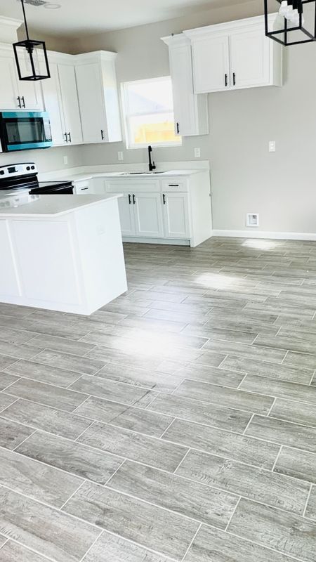 Foto del edificio - 701 N Onyx Ave