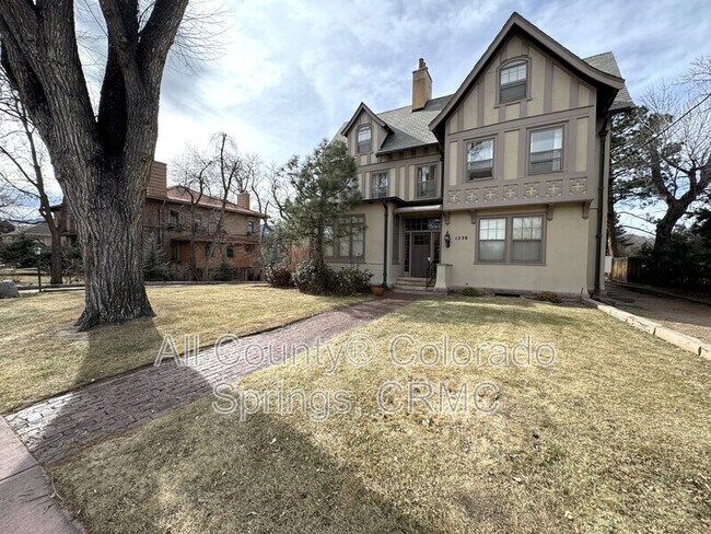 Foto del edificio - 1238 Wood Ave