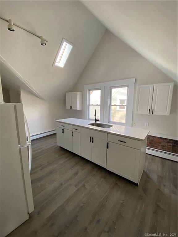 Foto principal - 85 Lake Pl