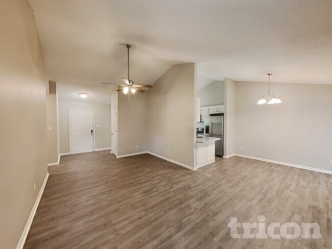 Building Photo - 3520 Lytham Pl