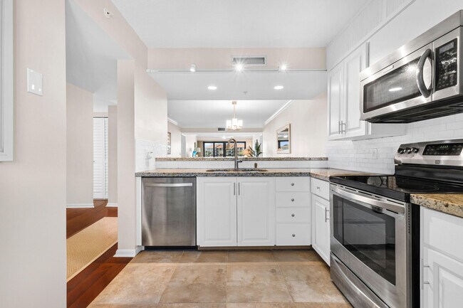 Foto del edificio - 1501 Marina Isle Way