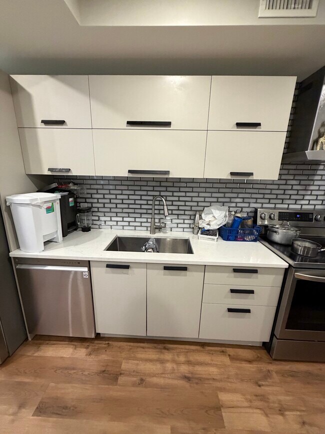 Photo du bâtiment - 1377 Maxime St