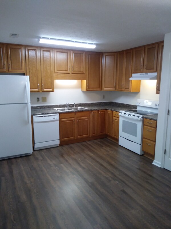 Foto del edificio - 310 Highland Park Dr