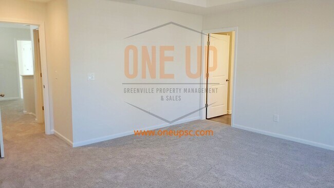 Building Photo - Charming 3 Bed, 2.5 Bath Home with Granite...