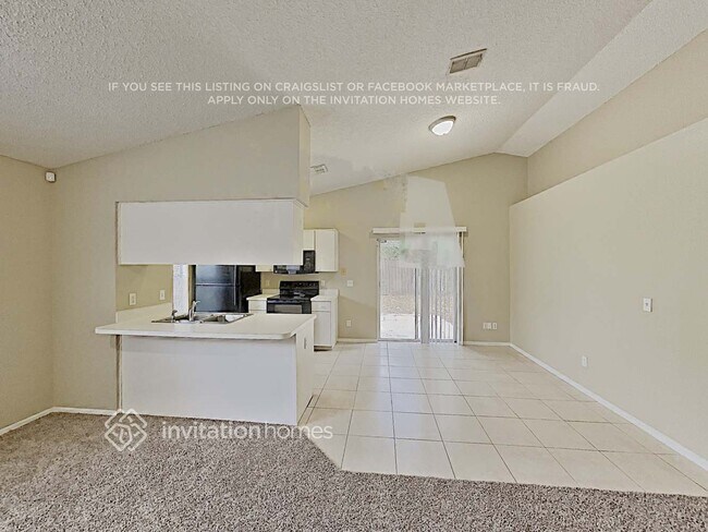 Foto del edificio - 1551 Woodwind Dr