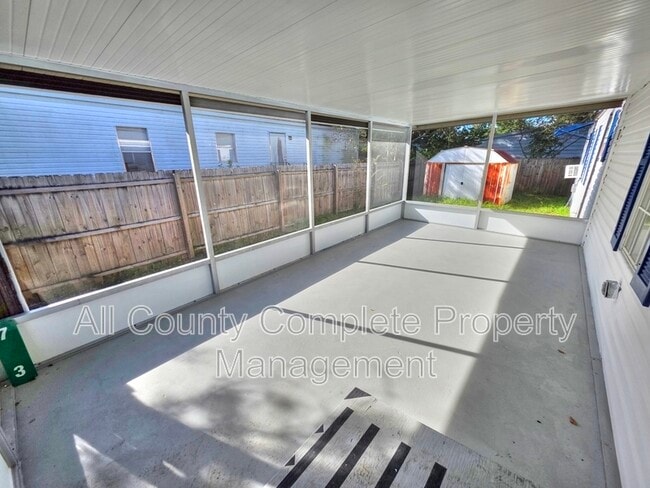 Foto del edificio - 7603 Plumwood Dr