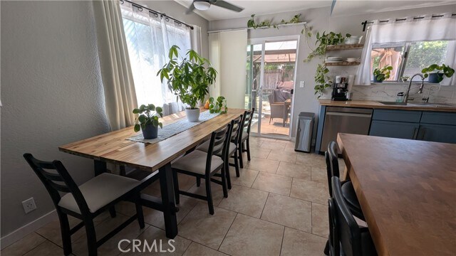 Foto del edificio - 1514 Essex Ln