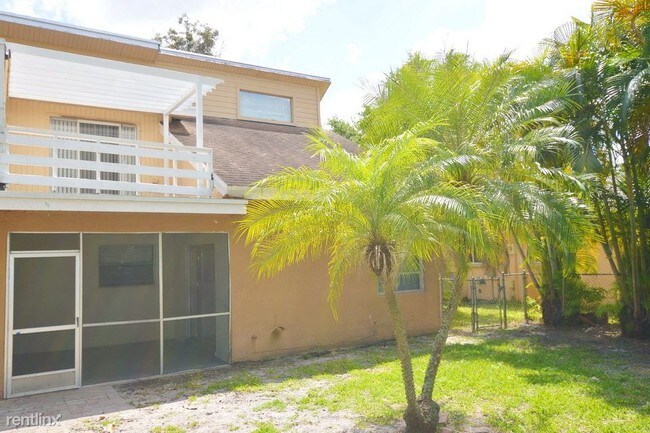 Building Photo - 4470 NW 109th Ter