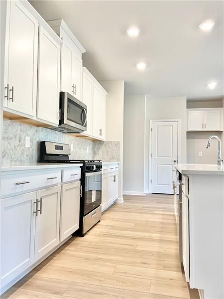 Building Photo - 741 Gabby Pt