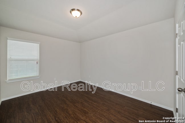 Building Photo - 108 Fabarm Ln