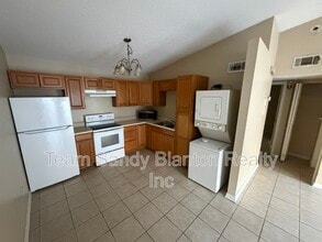 Building Photo - 6823 Tiki Ln