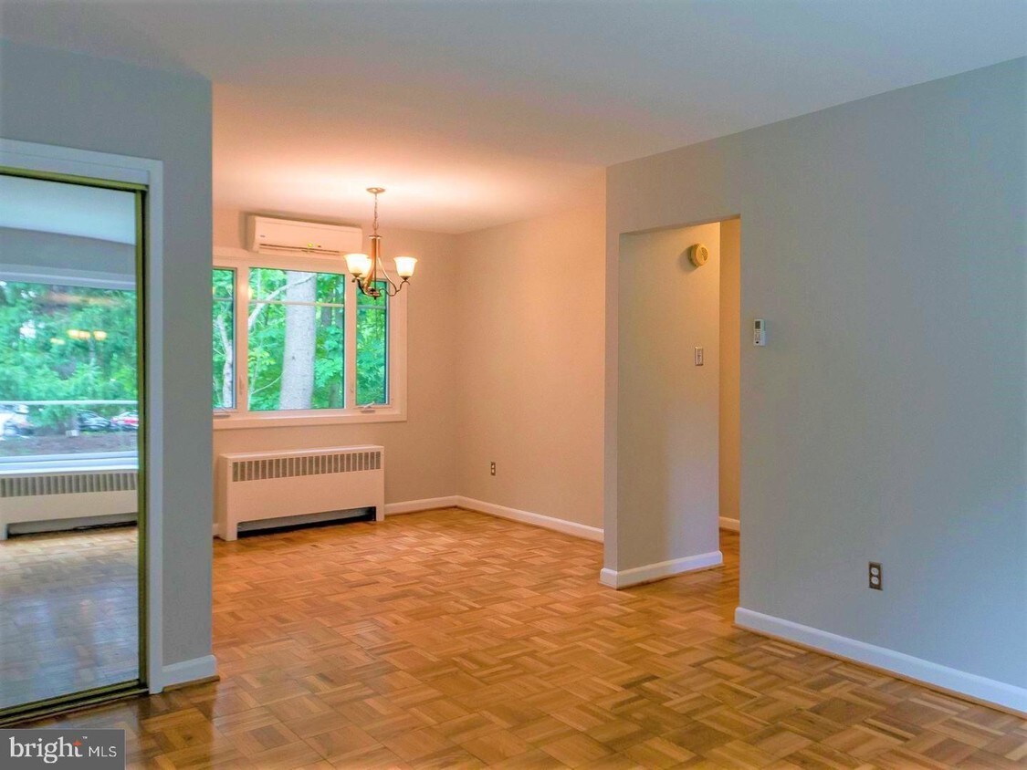 10307 Montrose Ave Unit 102, Bethesda, MD 20814 Condo for Rent in Bethesda, MD