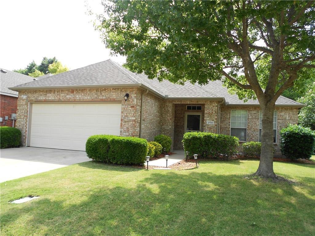 Foto principal - 2700 Cypress Point Dr