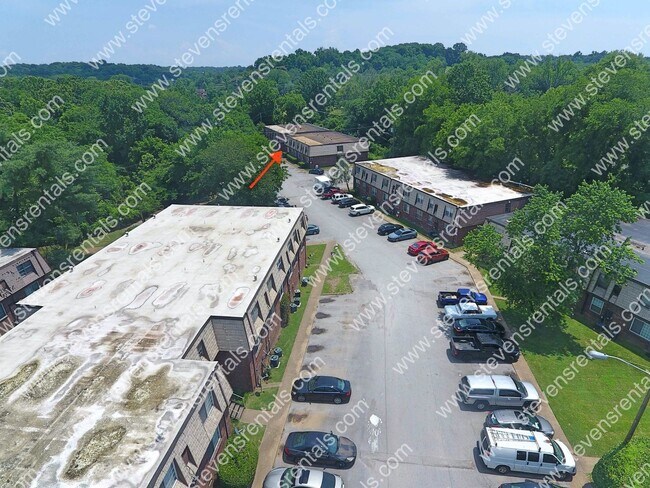 Foto del edificio - 441 Harding Pl