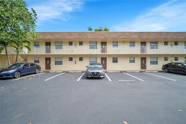 Foto del edificio - 4729 NW 9th Dr
