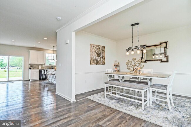 Building Photo - 106 Alliance Ct