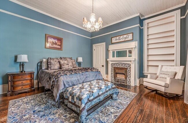 Foto del edificio - 6054 Chester St