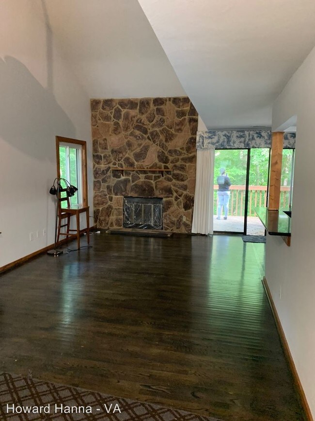 Foto del edificio - 3 br, 2.5 bath House - 313 Bridgewater Drive