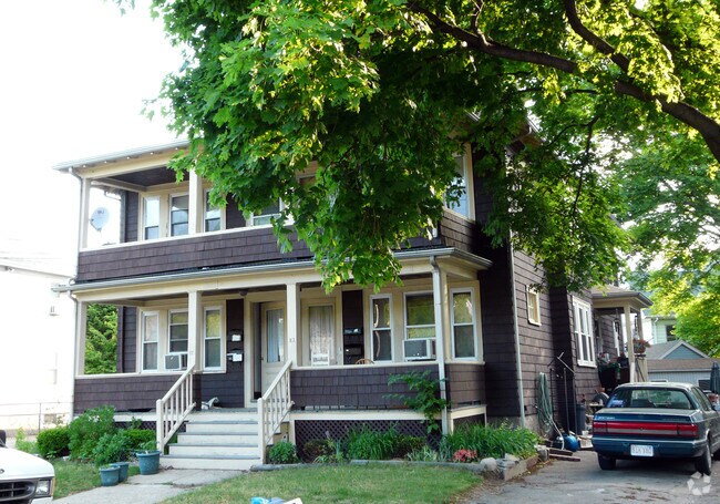 Building Photo - 80-82 Old Colony Ave