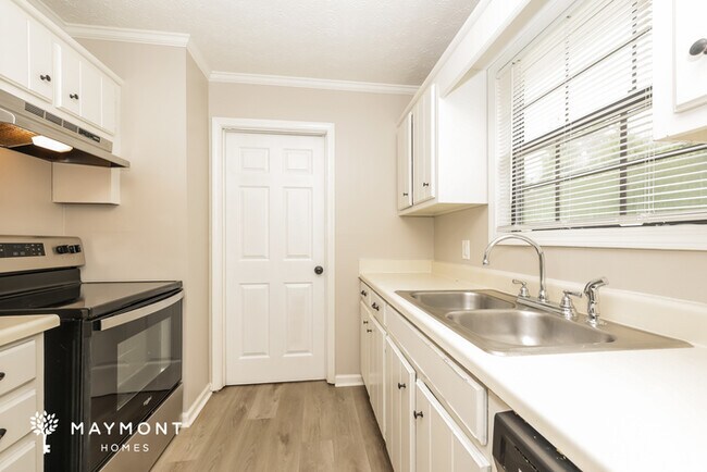 Foto del edificio - 164 Cedarwood Ct