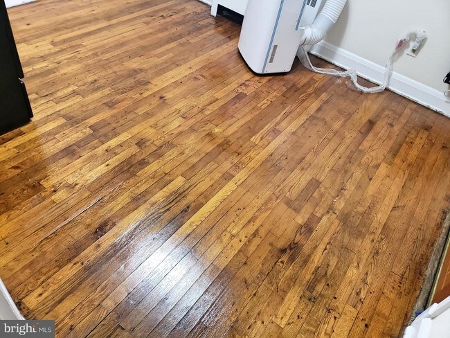 Foto del edificio - 8608 Chestnut Oak Rd