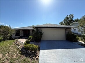 Building Photo - 3632 N Honeylocust Dr