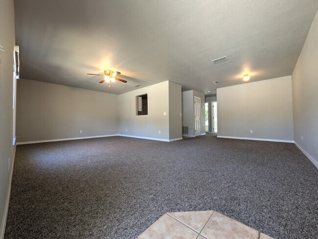 Oversized Open Concept - 1151 N Lion Cub Pt