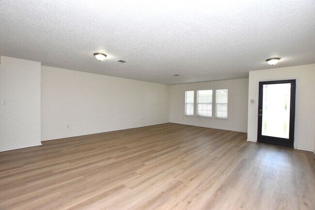 Building Photo - PKR - Round Rock / Pflugerville Houses