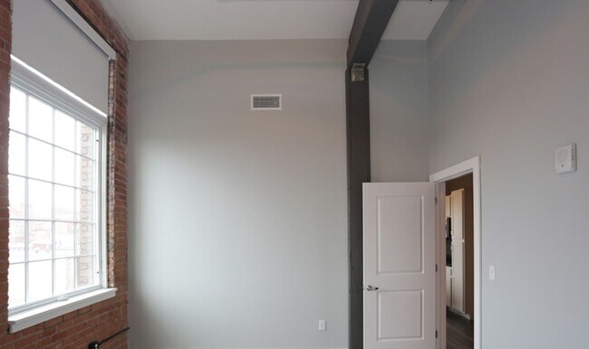 Foto del interior - Oak Knitting Mill Apartments – Franklin Sq...