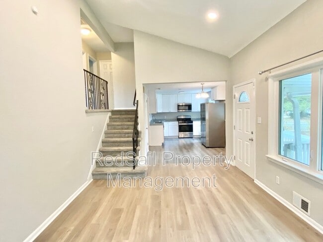 Foto del edificio - 5964 Lockamy Ln