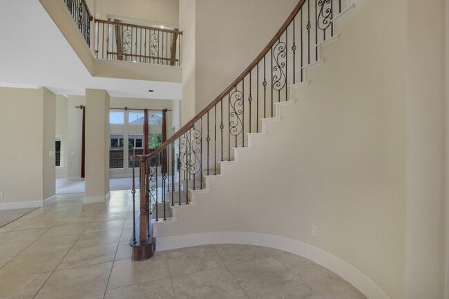 Building Photo - 8629 Palermo Way
