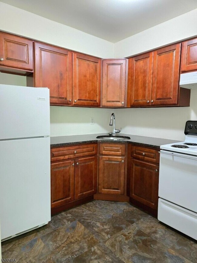 Foto del edificio - 1041 Ridge St