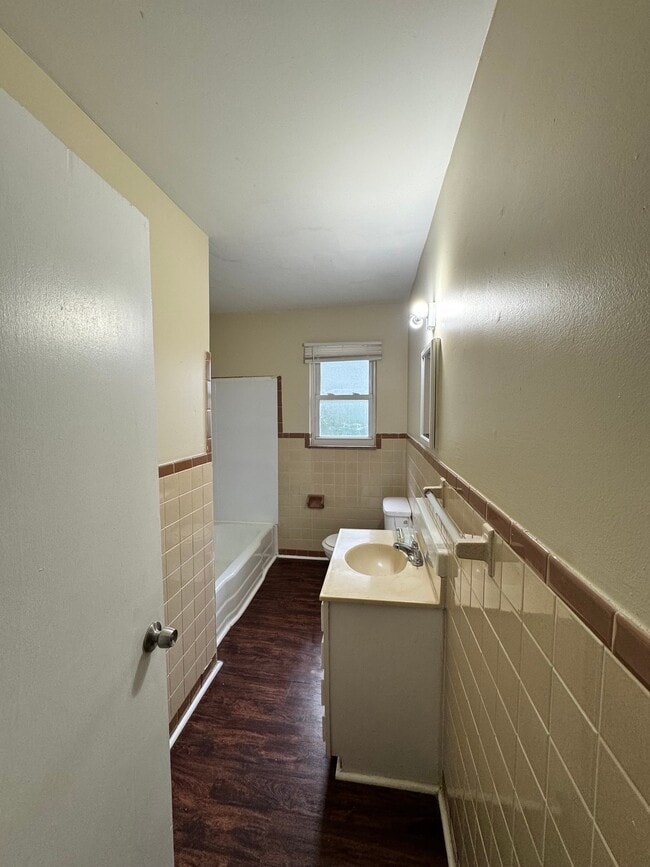 Foto del edificio - 4321 Bruhin Rd