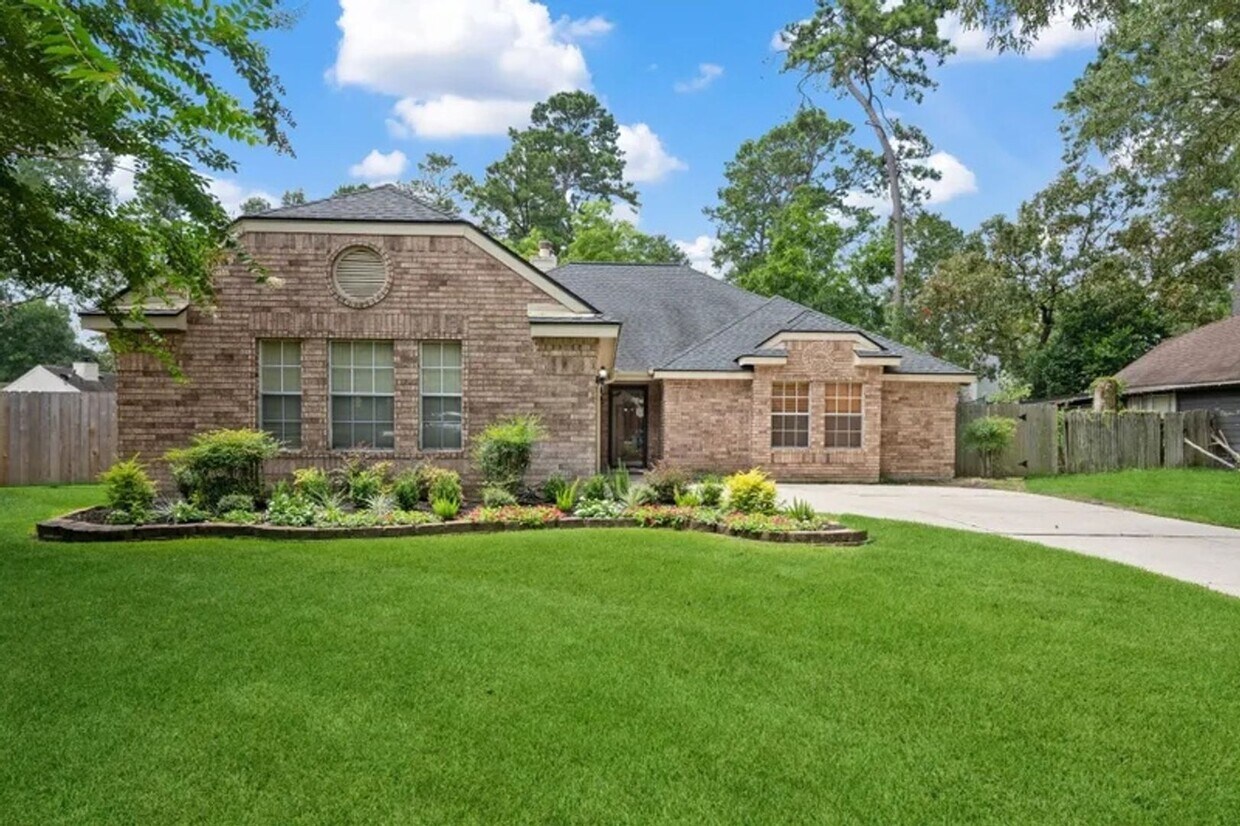 Foto principal - 3518 Grove Oaks Dr