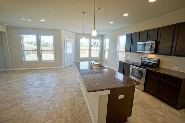 Building Photo - 241 Trellis Blvd