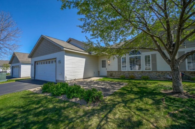 Foto del edificio - 137 Bridgewater Trl