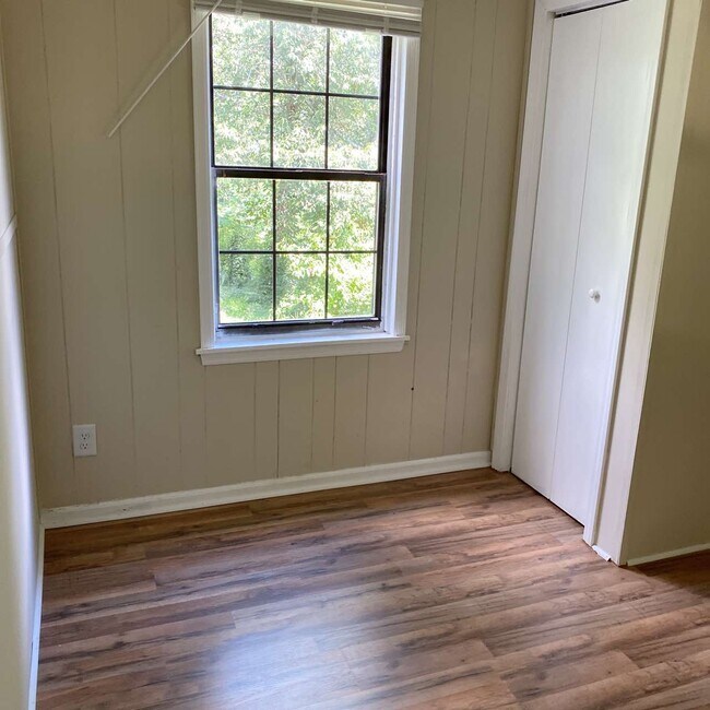 Foto del edificio - 110 Scott Hill St