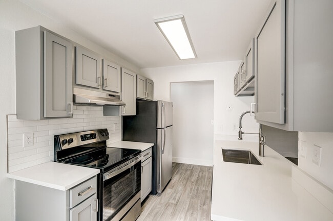 Shift Apartments apartments — community photo - Shift Apartments