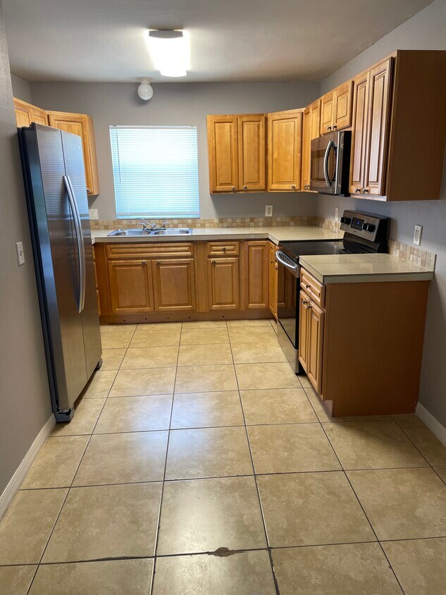 Foto principal - 113 SW 44th St