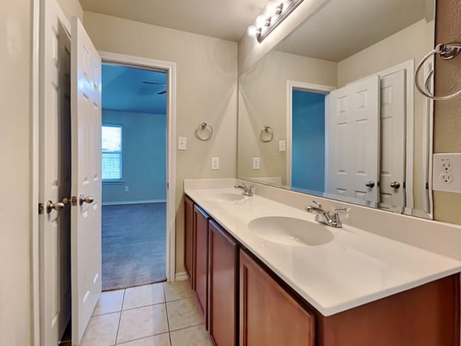 Foto del edificio - 4612 Rockmill Trail