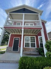 Building Photo - 537 N Keats Dr