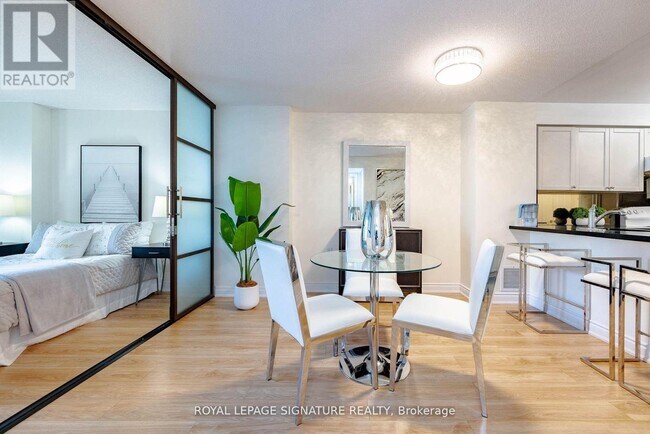 Photo du bâtiment - 21 Hillcrest Ave